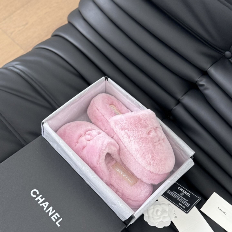 Ch*el slippers